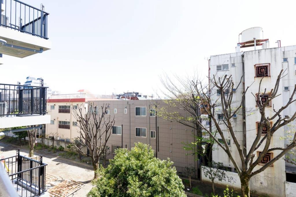 Dwell Urban 4c * Tokyo